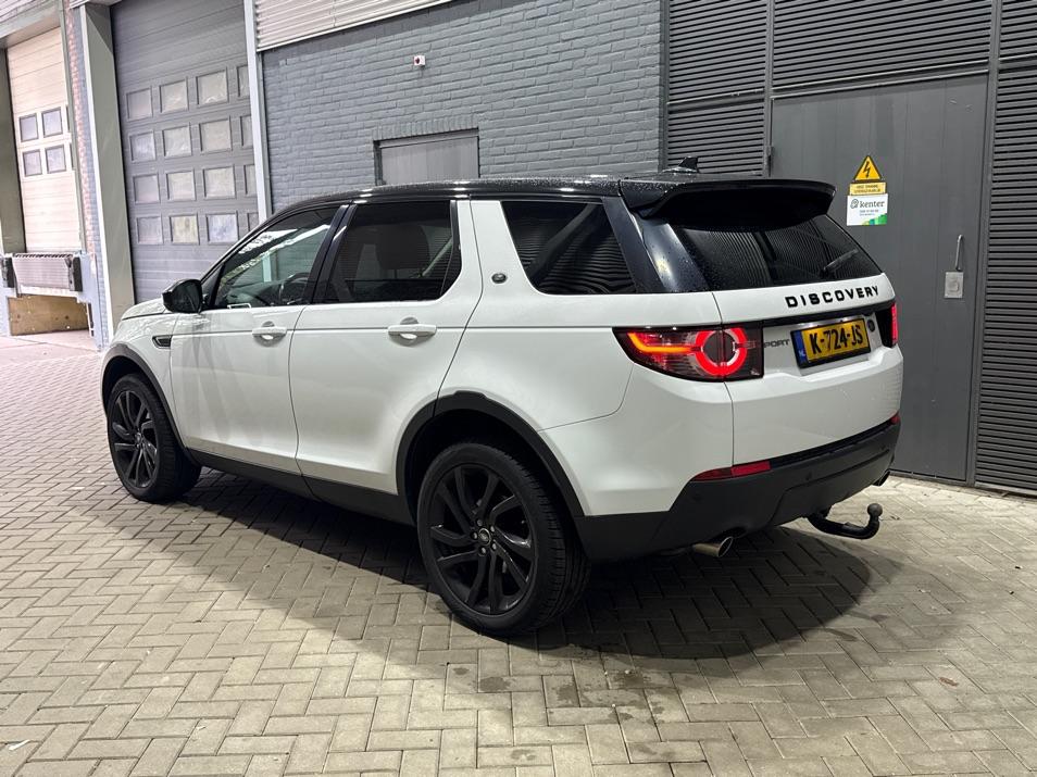 Land Rover Discovery Sport 2.0 TD4 HSE Luxury | Trekhaak | Leder | Stoel- stuurverwarming | 20 inch | Keyless