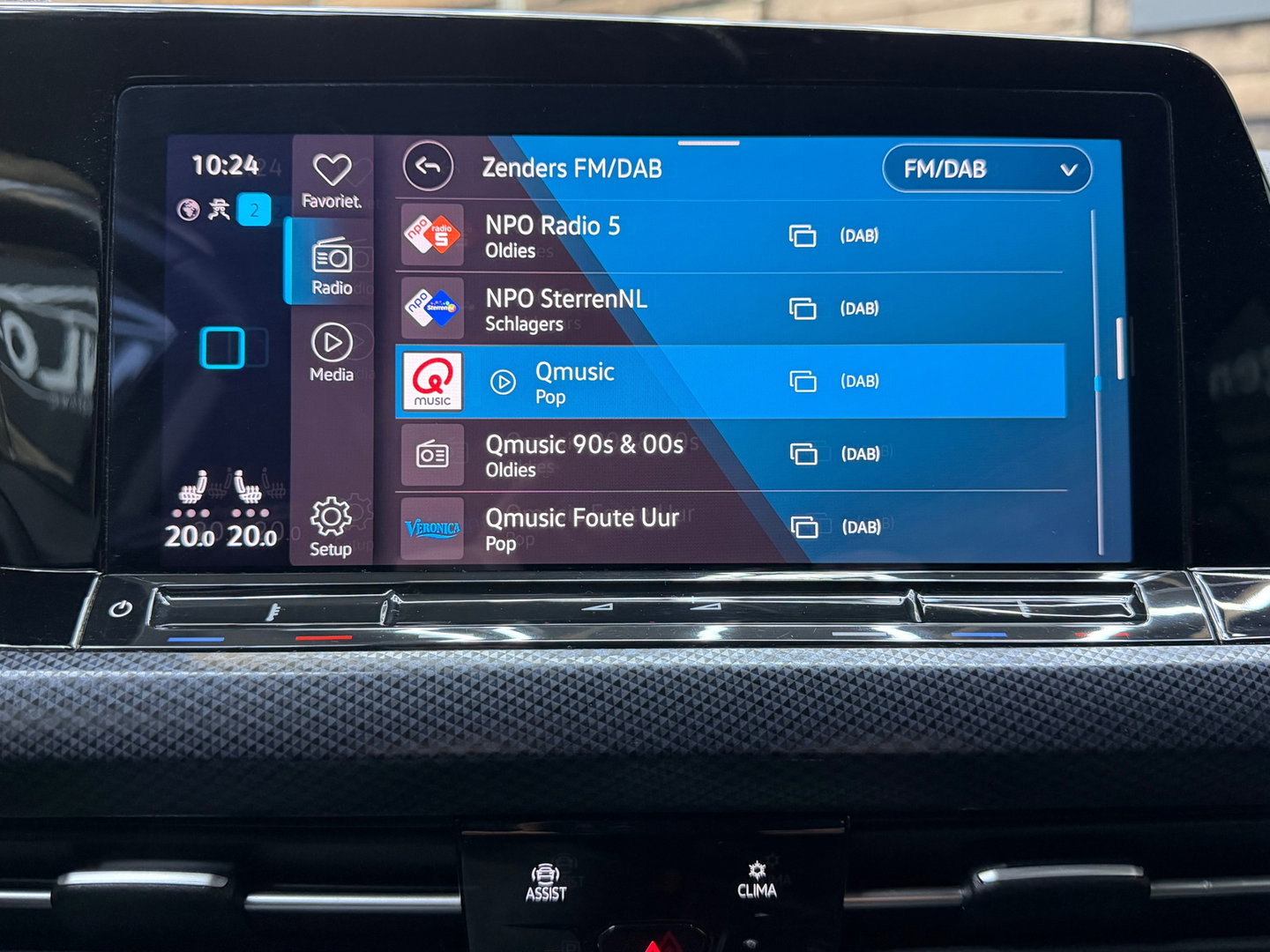 Volkswagen Golf 1.5 eTSI Style, 17" LM, Adaptive cruise, Virtual Cockpit, Automaat, Nav