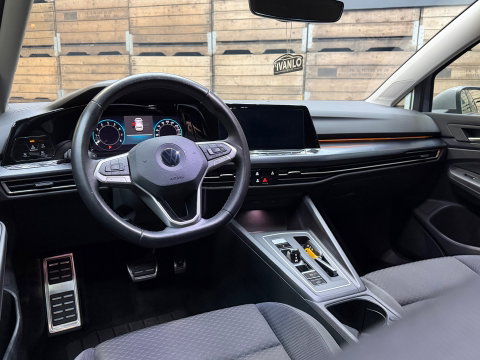 Volkswagen Golf 1.5 eTSI Style, 17" LM, Adaptive cruise, Virtual Cockpit, Automaat, Nav