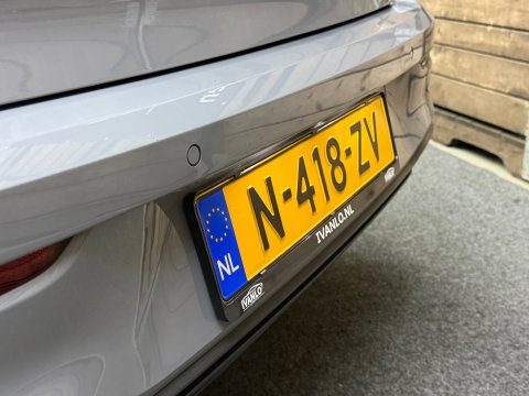 Volkswagen Golf 1.5 eTSI Style, 17" LM, Adaptive cruise, Virtual Cockpit, Automaat, Nav