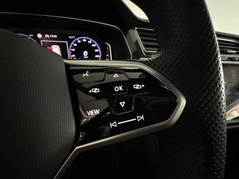 Volkswagen Tiguan 1.5 TSI R-Line Business IQ Lights|ACC|Sfeer|Lane Assist
