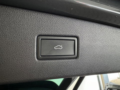 Volkswagen Tiguan 1.5 TSI R-Line Business IQ Lights|ACC|Sfeer|Lane Assist