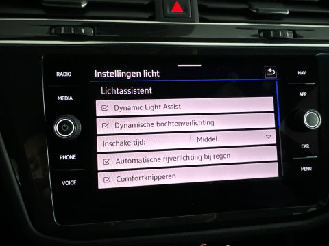 Volkswagen Tiguan 1.5 TSI R-Line Business IQ Lights|ACC|Sfeer|Lane Assist