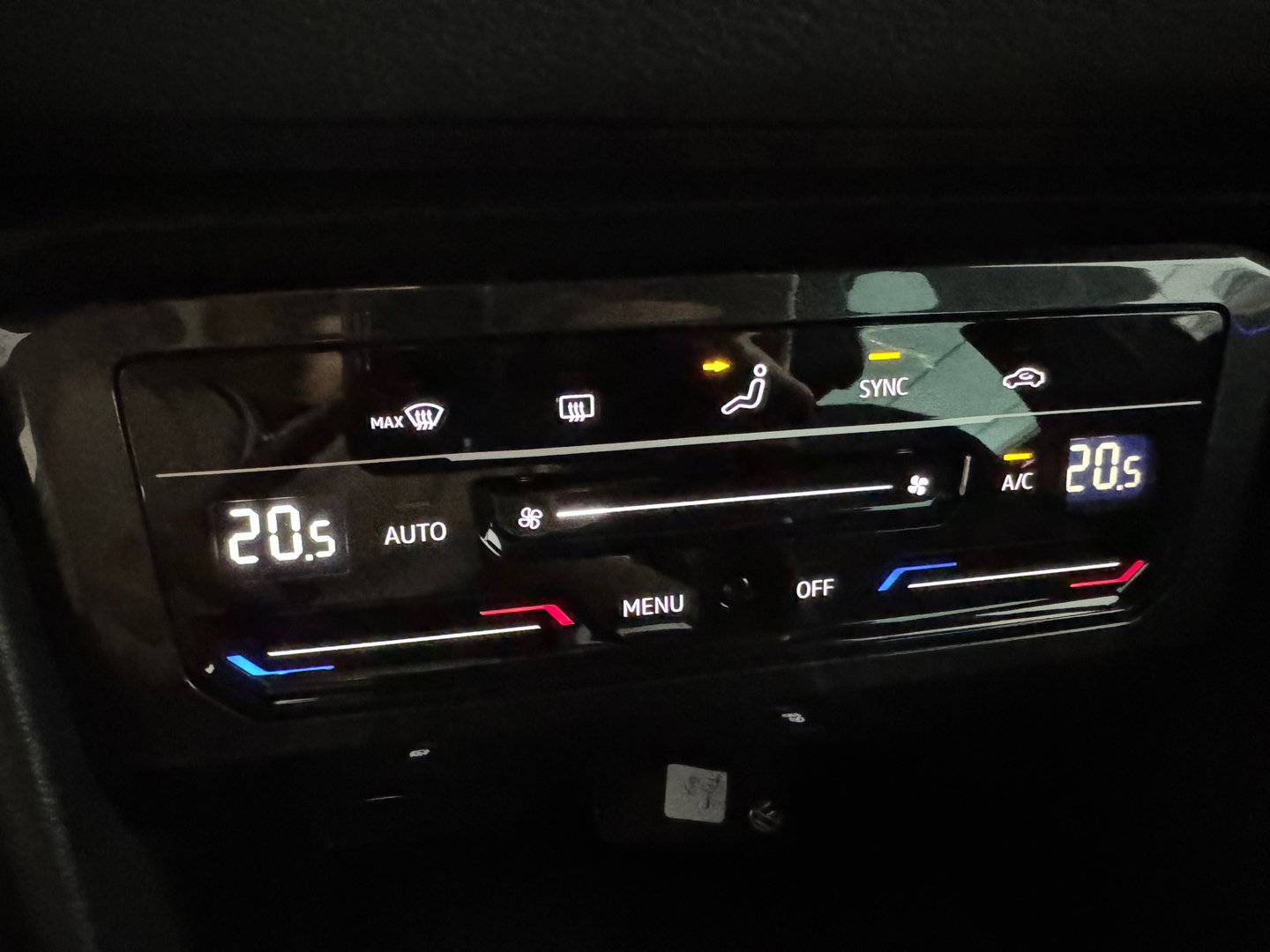 Volkswagen Tiguan 1.5 TSI R-Line Business IQ Lights|ACC|Sfeer|Lane Assist