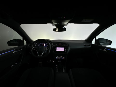Volkswagen Tiguan 1.5 TSI R-Line Business IQ Lights|ACC|Sfeer|Lane Assist