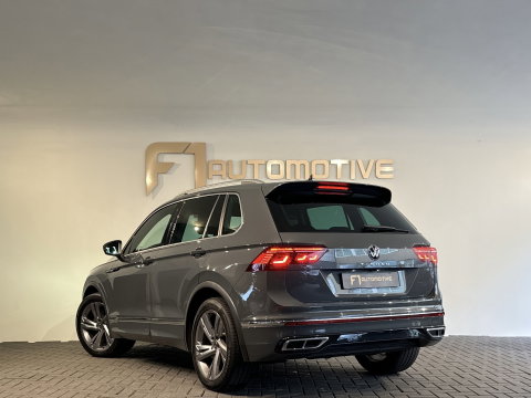 Volkswagen Tiguan 1.5 TSI R-Line Business IQ Lights|ACC|Sfeer|Lane Assist