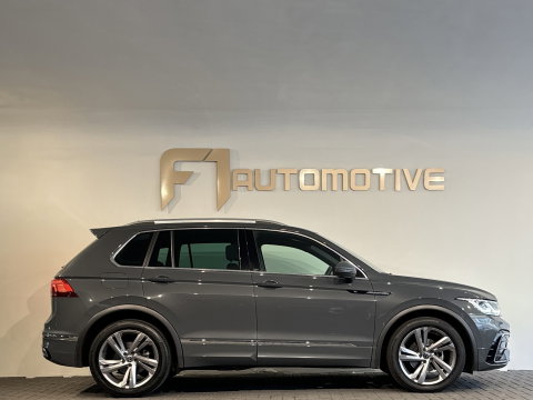 Volkswagen Tiguan 1.5 TSI R-Line Business IQ Lights|ACC|Sfeer|Lane Assist