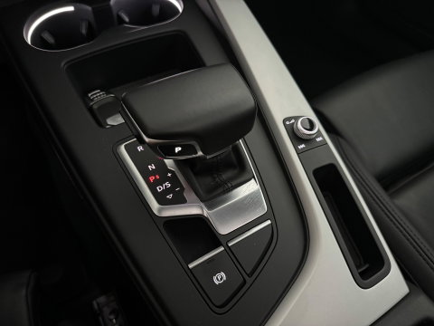 Audi A4 AVANT 40 TFSI quattro S edition Pano|Memory|Trekhaak|Keyless