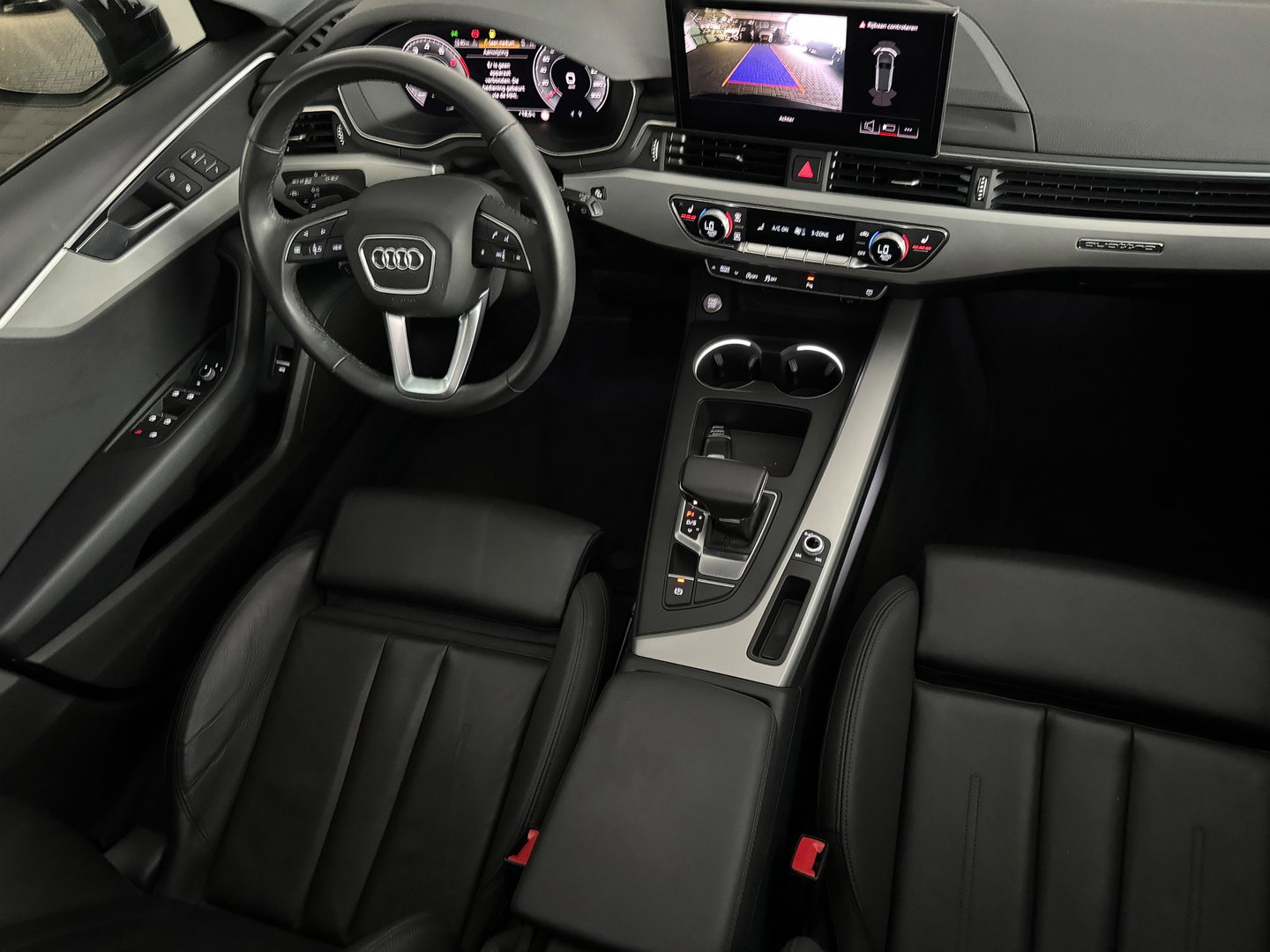 Audi A4 AVANT 40 TFSI quattro S edition Pano|Memory|Trekhaak|Keyless