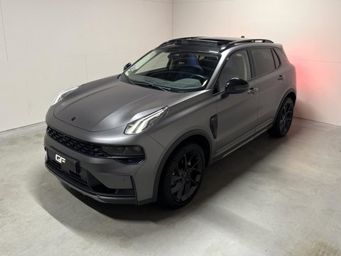 Lynk & Co 01 1.5 Plug-in Black Edition Mattgrijs Sfeerver. CarPlay 360°