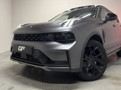 Lynk & Co 01 1.5 Plug-in Black Edition Mattgrijs Sfeerver. CarPlay 360°