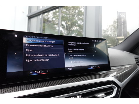 BMW 3 Serie Touring 330e xDrive M SPORT PANO 360 CAM VOL