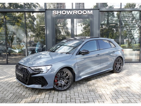 Audi RS3 Sportback 2.5 TFSI RS 3 quattro PANO B&O MATRIX VOL