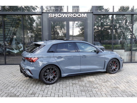 Audi RS3 Sportback 2.5 TFSI RS 3 quattro PANO B&O MATRIX VOL