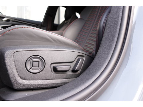 Audi RS3 Sportback 2.5 TFSI RS 3 quattro PANO B&O MATRIX VOL