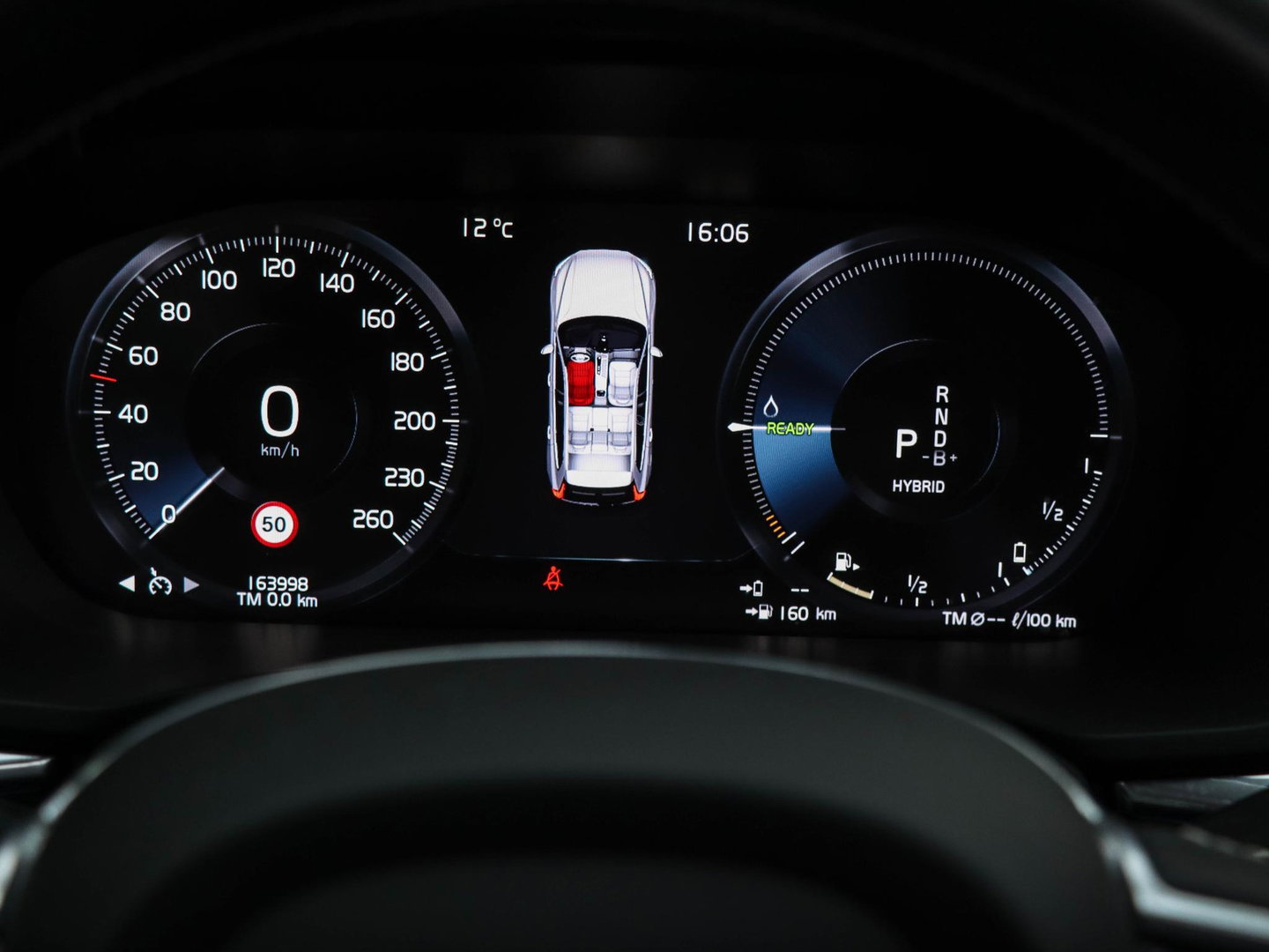 Volvo XC60 T6 Recharge AWD R-Design SOH 90,4% Leder Pano BLIS Harman Kardon