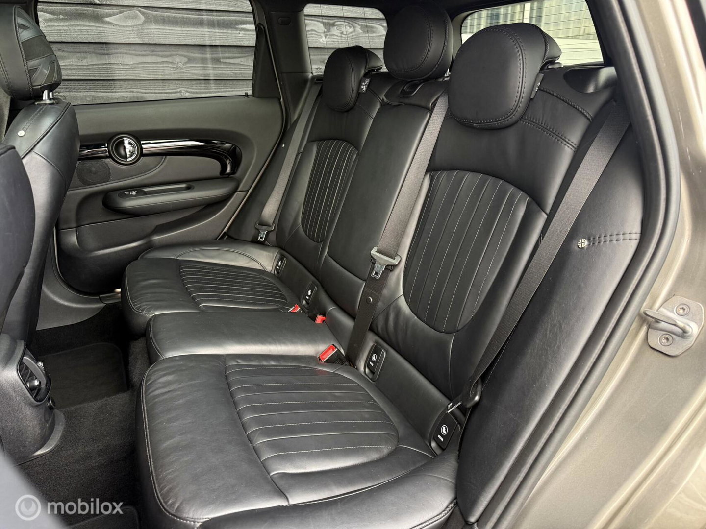 MINI Clubman 2.0 Cooper S Chili | JCW pakket | Pano | Leder