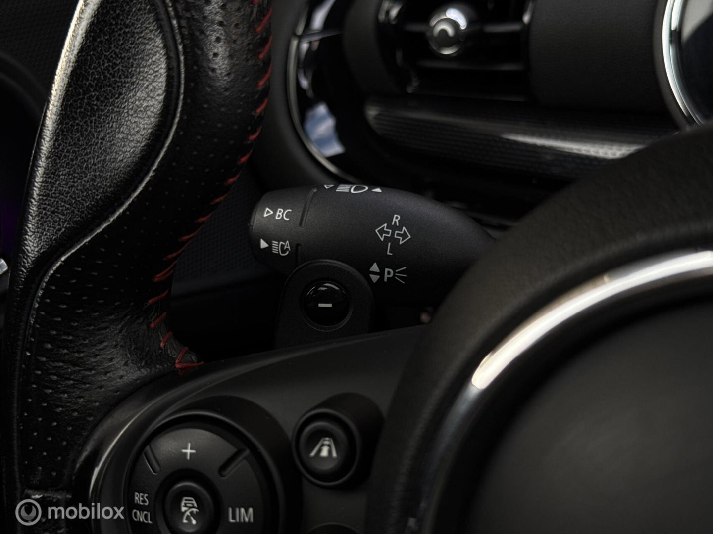 MINI Clubman 2.0 Cooper S Chili | JCW pakket | Pano | Leder