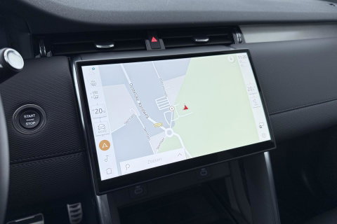 Land Rover Discovery Sport P270e Dynamic SE | Trekhaak | Meridian Surround | 360° Camera | Panoramadak | BLIS | ACC | 20 Inch
