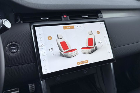 Land Rover Discovery Sport P270e Dynamic SE | Trekhaak | Meridian Surround | 360° Camera | Panoramadak | BLIS | ACC | 20 Inch