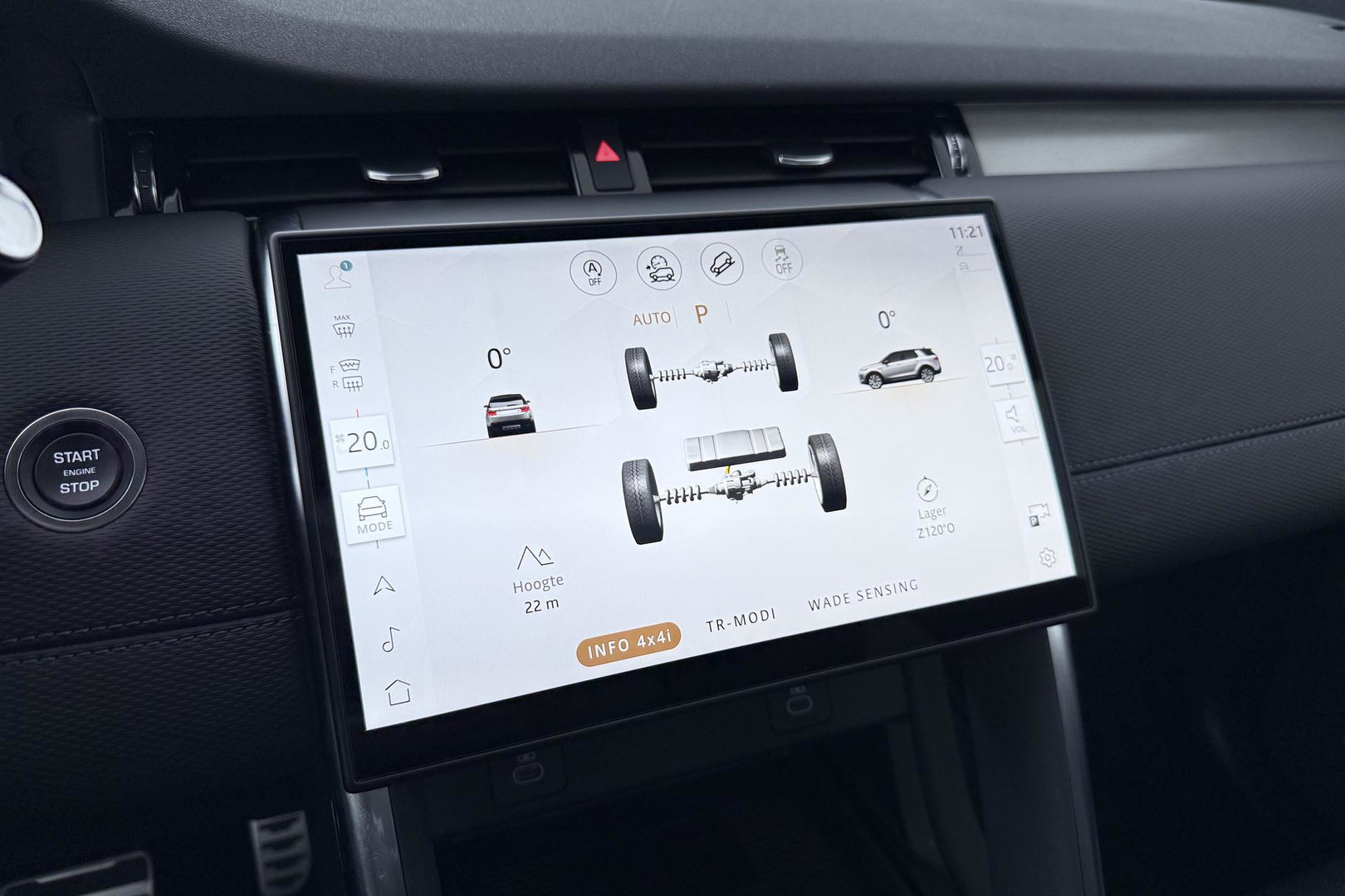 Land Rover Discovery Sport P270e Dynamic SE | Trekhaak | Meridian Surround | 360° Camera | Panoramadak | BLIS | ACC | 20 Inch