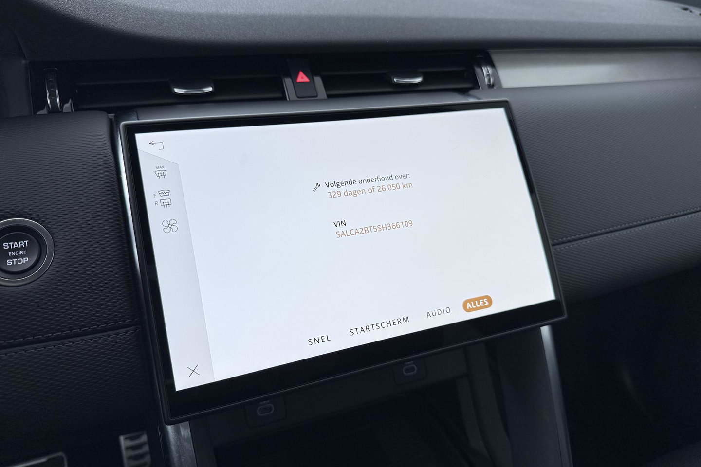 Land Rover Discovery Sport P270e Dynamic SE | Trekhaak | Meridian Surround | 360° Camera | Panoramadak | BLIS | ACC | 20 Inch