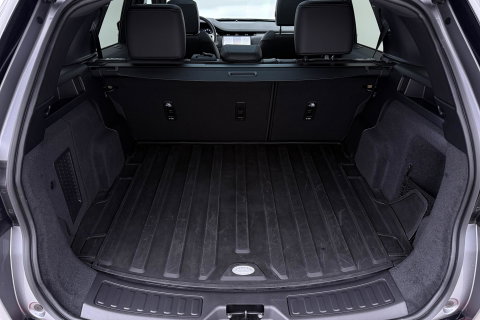 Land Rover Discovery Sport P270e Dynamic SE | Trekhaak | Meridian Surround | 360° Camera | Panoramadak | BLIS | ACC | 20 Inch