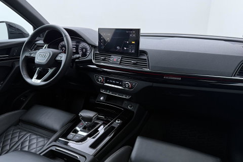 Audi Q5 Sportback 55 TFSI e S edition | Luchtvering | Panoramadak | Head-Up | Camera | Keyless | Matrix LED | 21 Inch