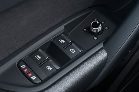 Audi Q5 Sportback 55 TFSI e S edition | Luchtvering | Panoramadak | Head-Up | Camera | Keyless | Matrix LED | 21 Inch