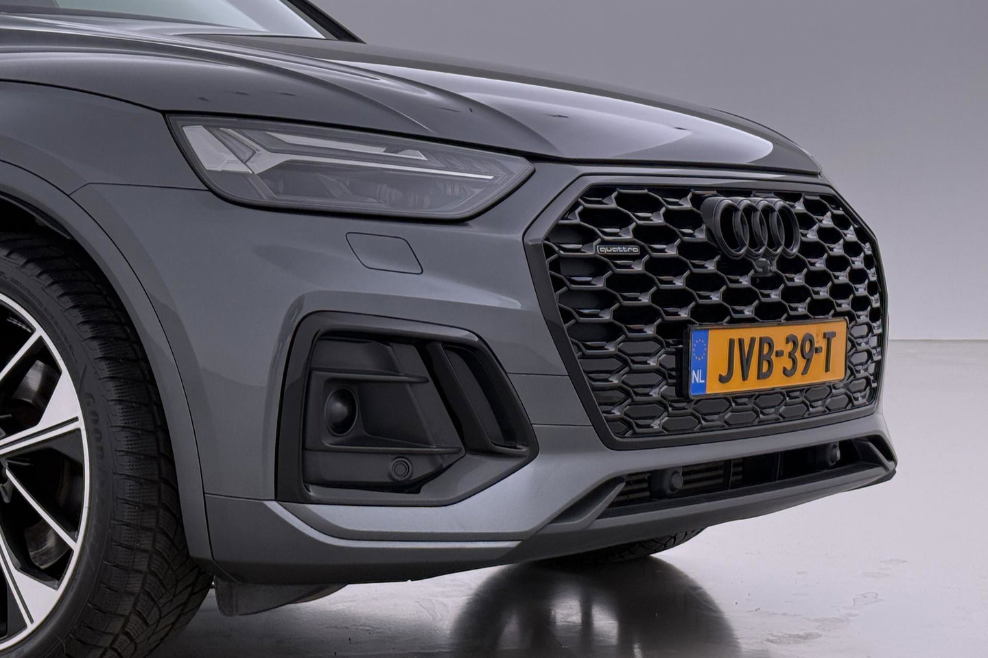 Audi Q5 Sportback 55 TFSI e S edition | Luchtvering | Panoramadak | Head-Up | Camera | Keyless | Matrix LED | 21 Inch