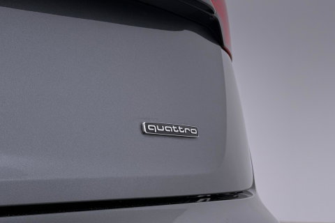 Audi Q5 Sportback 55 TFSI e S edition | Luchtvering | Panoramadak | Head-Up | Camera | Keyless | Matrix LED | 21 Inch