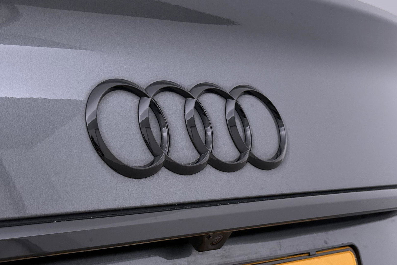 Audi Q5 Sportback 55 TFSI e S edition | Luchtvering | Panoramadak | Head-Up | Camera | Keyless | Matrix LED | 21 Inch