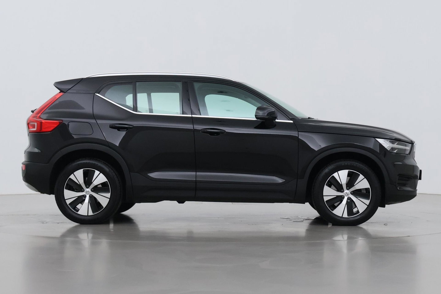 Volvo XC40 1.5 T4 Inscription Expression | Camera | Cruise Control | Keyless | Navigatie | High Performance Sound | Apple CarPlay | 18 Inch