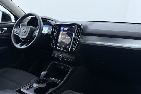 Volvo XC40 1.5 T4 Inscription Expression | Camera | Cruise Control | Keyless | Navigatie | High Performance Sound | Apple CarPlay | 18 Inch