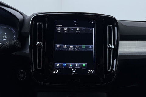 Volvo XC40 1.5 T4 Inscription Expression | Camera | Cruise Control | Keyless | Navigatie | High Performance Sound | Apple CarPlay | 18 Inch