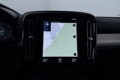 Volvo XC40 1.5 T4 Inscription Expression | Camera | Cruise Control | Keyless | Navigatie | High Performance Sound | Apple CarPlay | 18 Inch