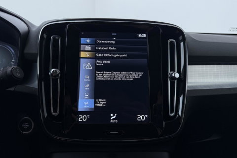 Volvo XC40 1.5 T4 Inscription Expression | Camera | Cruise Control | Keyless | Navigatie | High Performance Sound | Apple CarPlay | 18 Inch