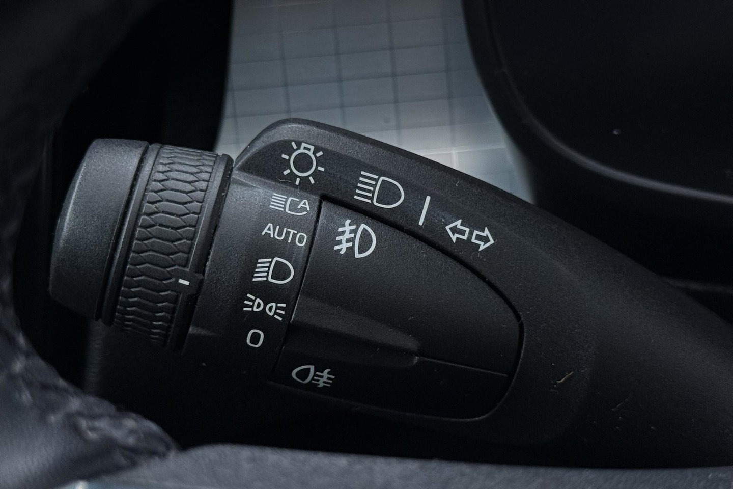 Volvo XC40 1.5 T4 Inscription Expression | Camera | Cruise Control | Keyless | Navigatie | High Performance Sound | Apple CarPlay | 18 Inch