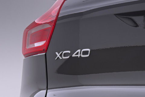 Volvo XC40 1.5 T4 Inscription Expression | Camera | Cruise Control | Keyless | Navigatie | High Performance Sound | Apple CarPlay | 18 Inch