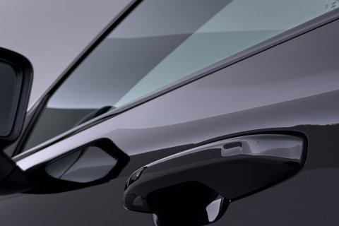 Volvo XC40 2.0 B3 Plus Black Edition | Harman/Kardon | Camera | Stoel+Stuurverwarming | Memory | Keyless | 20 Inch