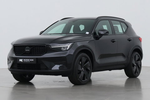 Volvo XC40 2.0 B3 Plus Black Edition | Harman/Kardon | Camera | Stoel+Stuurverwarming | Memory | Keyless | 20 Inch