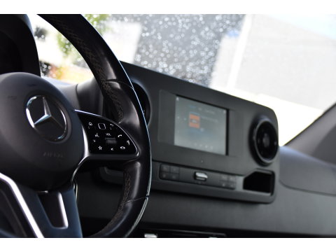 Mercedes-Benz Sprinter 317 1.9 CDI L2H2 RWD AMG Edition Adaptieve Cruise, 360 Camera, Carplay, 2 x Schuifdeur, LED, Automaat, 170pk 3500kg Trekhaak, Uniek!