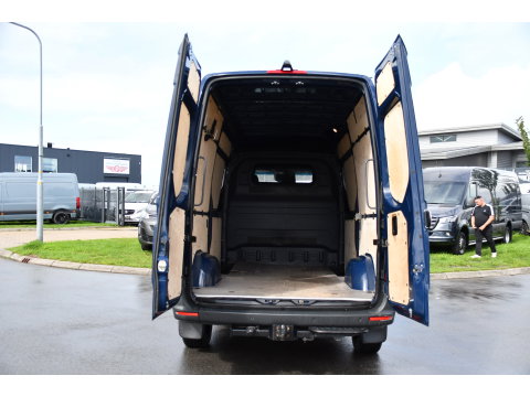 Mercedes-Benz Sprinter 317 1.9 CDI L2H2 RWD AMG Edition Adaptieve Cruise, 360 Camera, Carplay, 2 x Schuifdeur, LED, Automaat, 170pk 3500kg Trekhaak, Uniek!