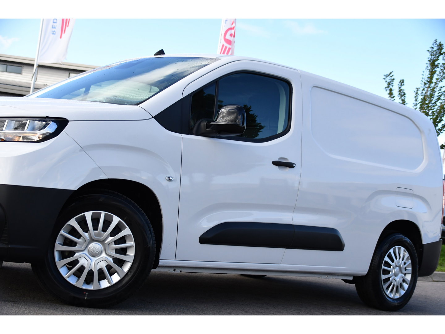 Toyota PROACE CITY Electric Professional 50 kWh Virtual, Camera, Cruise, Carplay, Multimedia, Standkachel, 136pk, NIEUW!