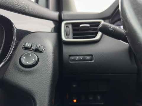 Nissan QASHQAI 1.2 Tekna Aut. *PANO | LEDER | NAVI-FULLMAP | Bi-LED-LIGHTS | HEATED-COMFORTSEATS | NISSAN-CONNECT | TOPVIEW | ECC | PDC | BLINDSPOT | ADAPTIVE-CRUISE | TOWBAR | AMBIENTLIGHT | KEYLESS | DAB | 19"ALU*