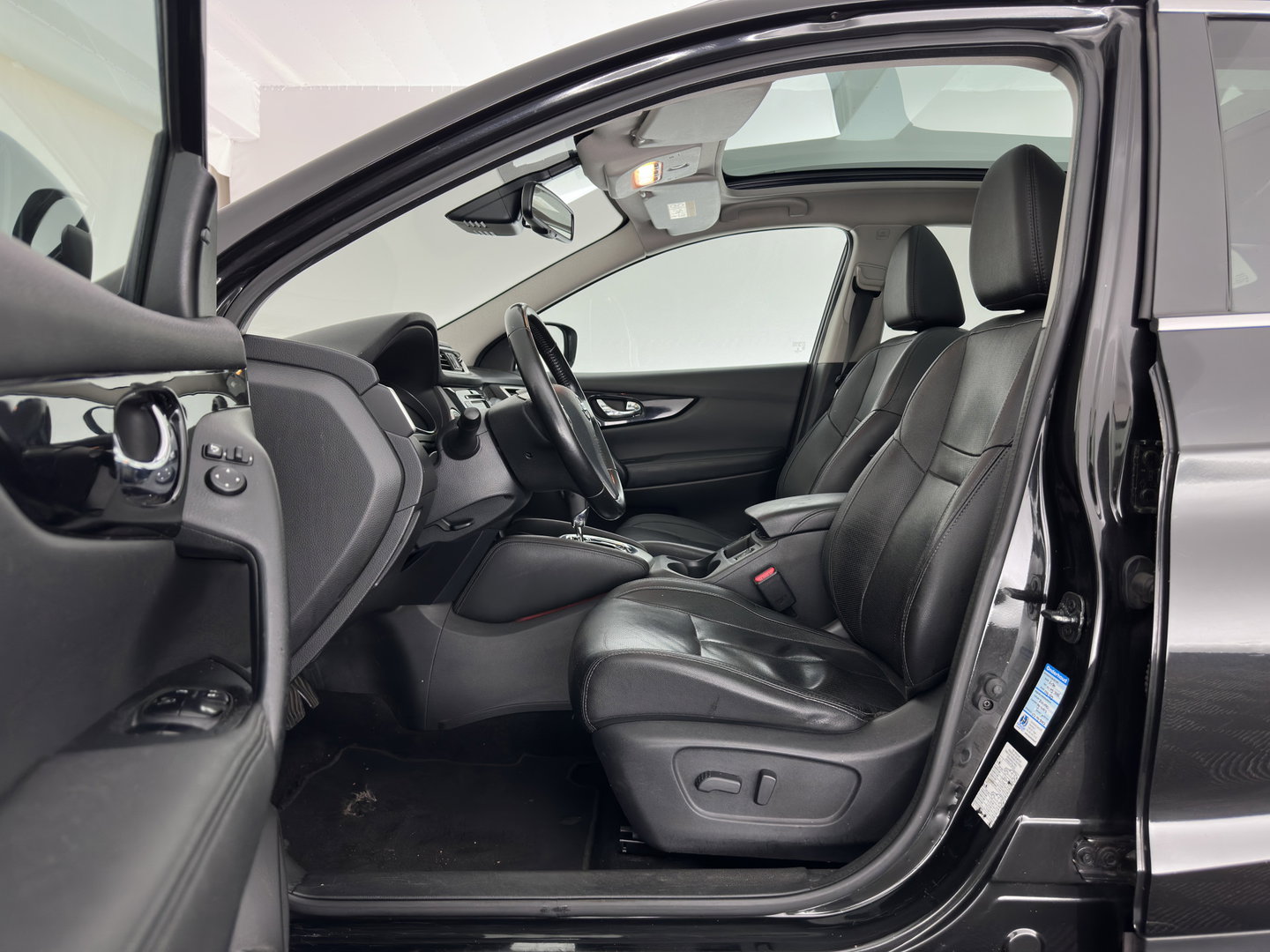 Nissan QASHQAI 1.2 Tekna Aut. *PANO | LEDER | NAVI-FULLMAP | Bi-LED-LIGHTS | HEATED-COMFORTSEATS | NISSAN-CONNECT | TOPVIEW | ECC | PDC | BLINDSPOT | ADAPTIVE-CRUISE | TOWBAR | AMBIENTLIGHT | KEYLESS | DAB | 19"ALU*
