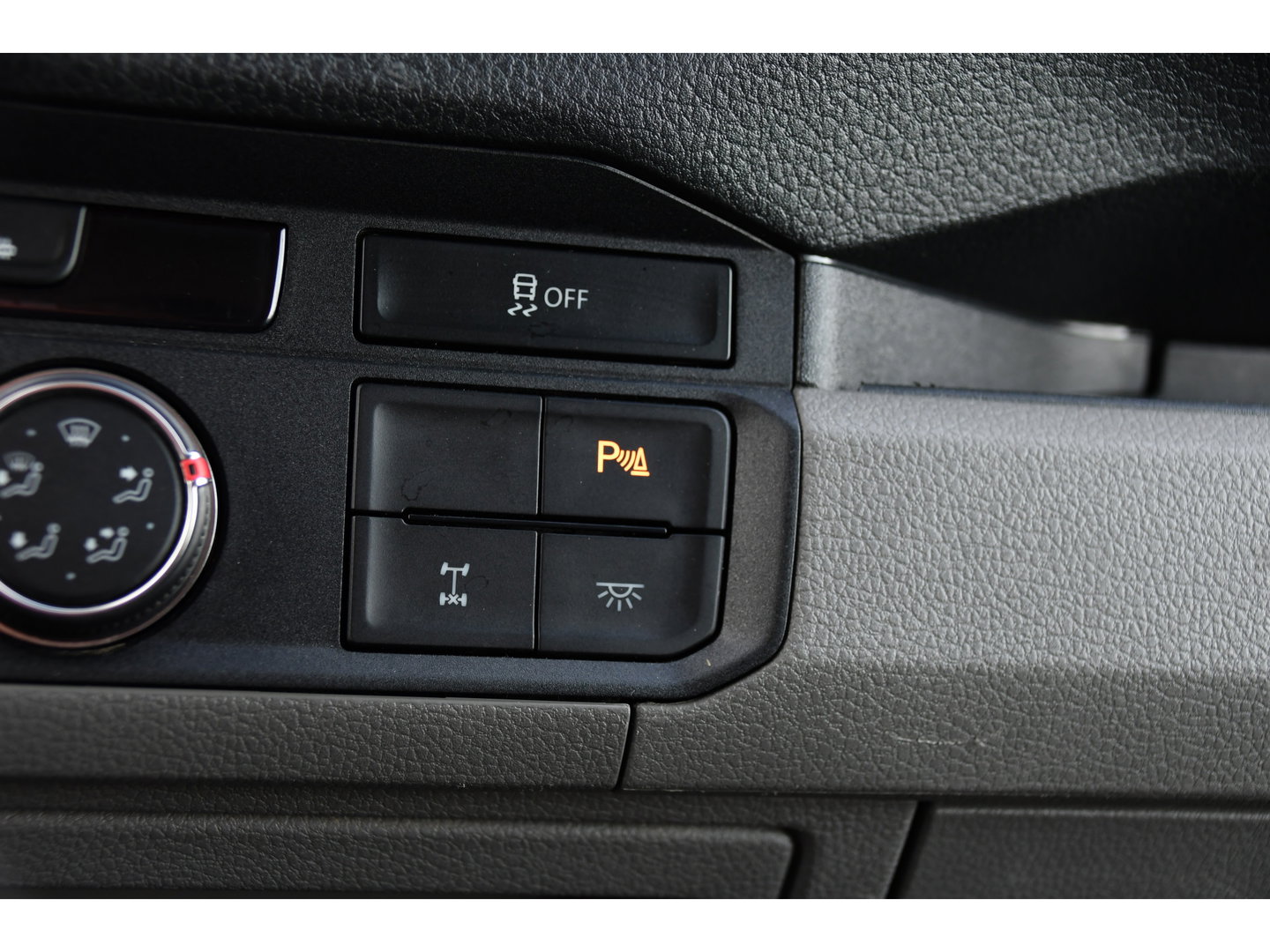 MAN TGE 3.180 35 2.0 L3H3 4x4 PB Edition Camera, Cruise, Carplay, LED, Trekhaak, 177pk, Automaat, Sensoren, Stoelverwarming, Uniek!