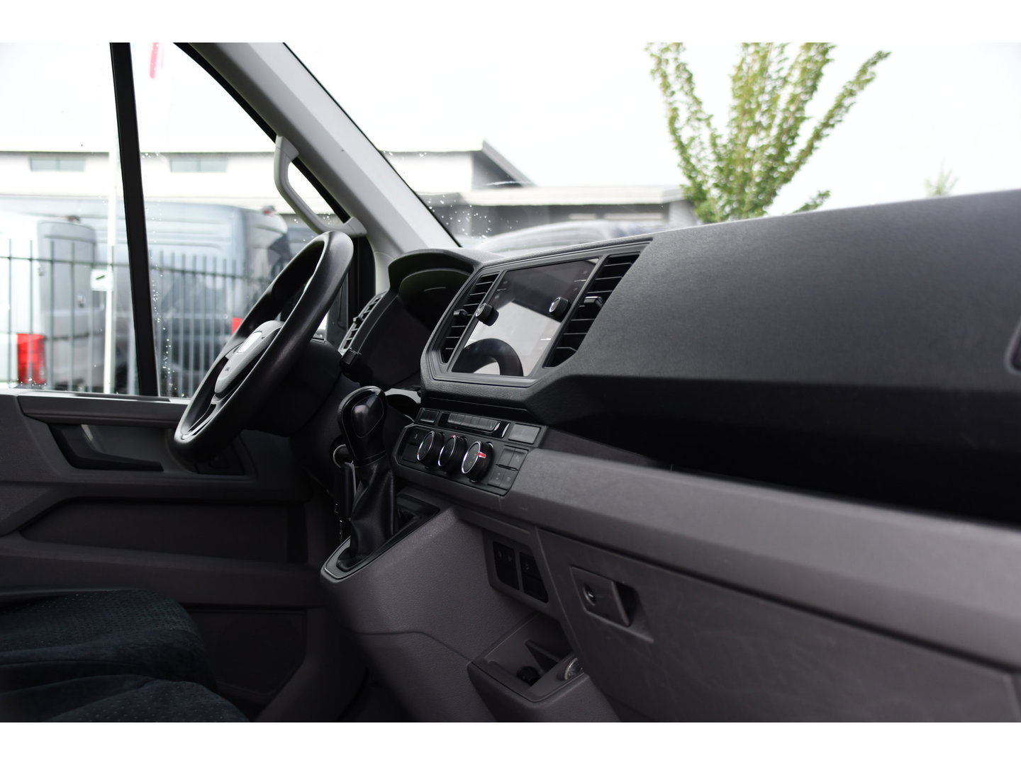 MAN TGE 3.180 35 2.0 L3H3 4x4 PB Edition Camera, Cruise, Carplay, LED, Trekhaak, 177pk, Automaat, Sensoren, Stoelverwarming, Uniek!