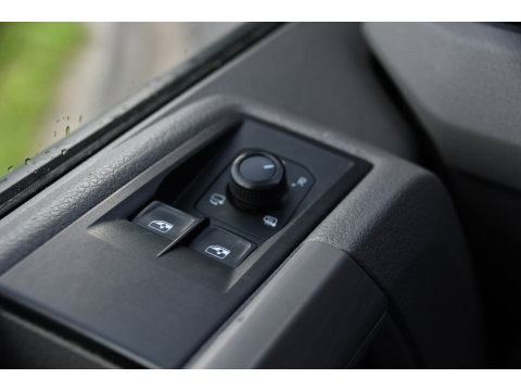 MAN TGE 3.180 35 2.0 L3H3 4x4 PB Edition Camera, Cruise, Carplay, LED, Trekhaak, 177pk, Automaat, Sensoren, Stoelverwarming, Uniek!