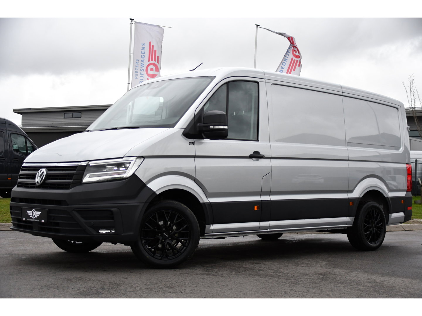 Volkswagen Crafter 35 2.0 TDI L3H2 Highline PB Edition Adaptieve Cruise, Camera, Carplay, Clima, LED, Stoelverwarming, Multimedia, Sensoren, Uniek!